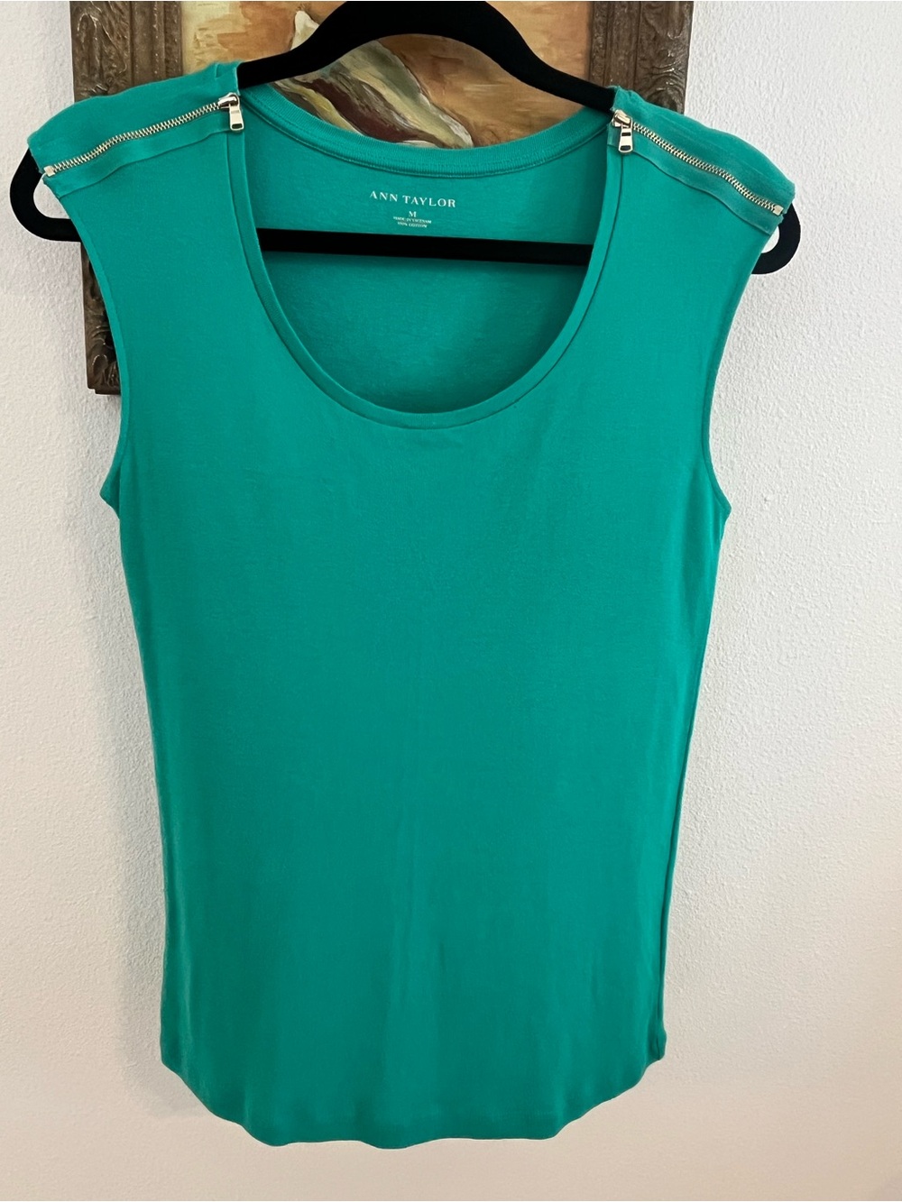 Ann Taylor Green/Teal Zip-Shoulder Sleeveless Tank